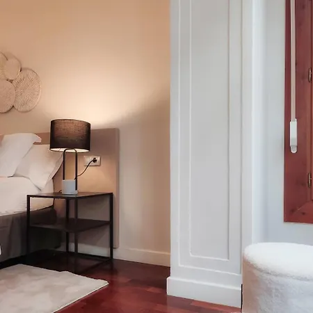 Apartamento Lujoso En El Centro, Vistas Al Pilar